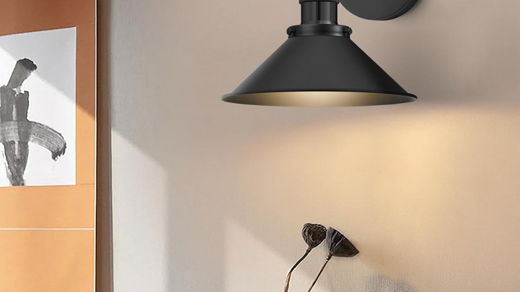 Pametna zidna lampa Loft