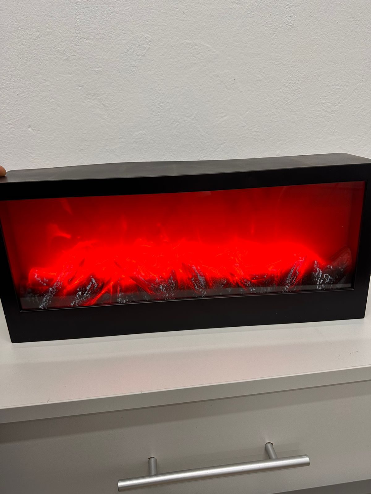 MODERNÝ DEKORATÍVNY ELEKTRICKÝ LED KRB M711