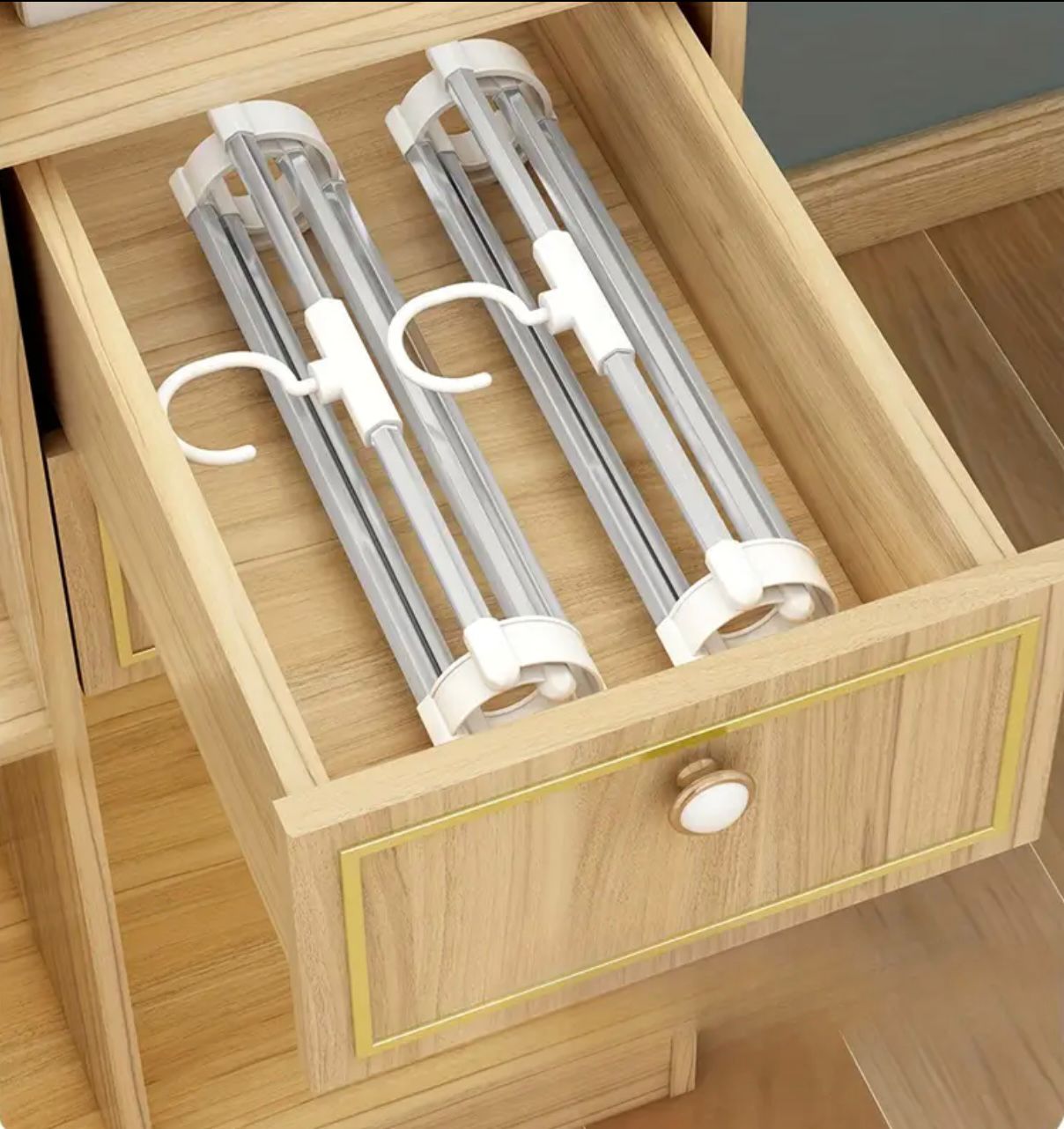 Elegantna vješalica za hlače x2